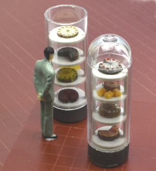 Kuchenvitrine rund 2 Stk.